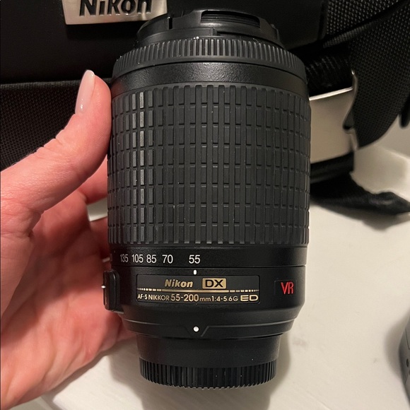 Nikon Black DSLR Camera with Dual Lens Set - Picture 2 of 11